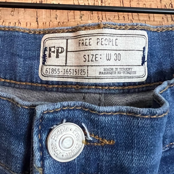 Free People Distressed Jeans - Picture 7 of 7